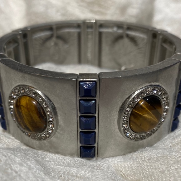 lia sophia "Marina" Tiger Eye Stretch Bracelet - Picture 1 of 9